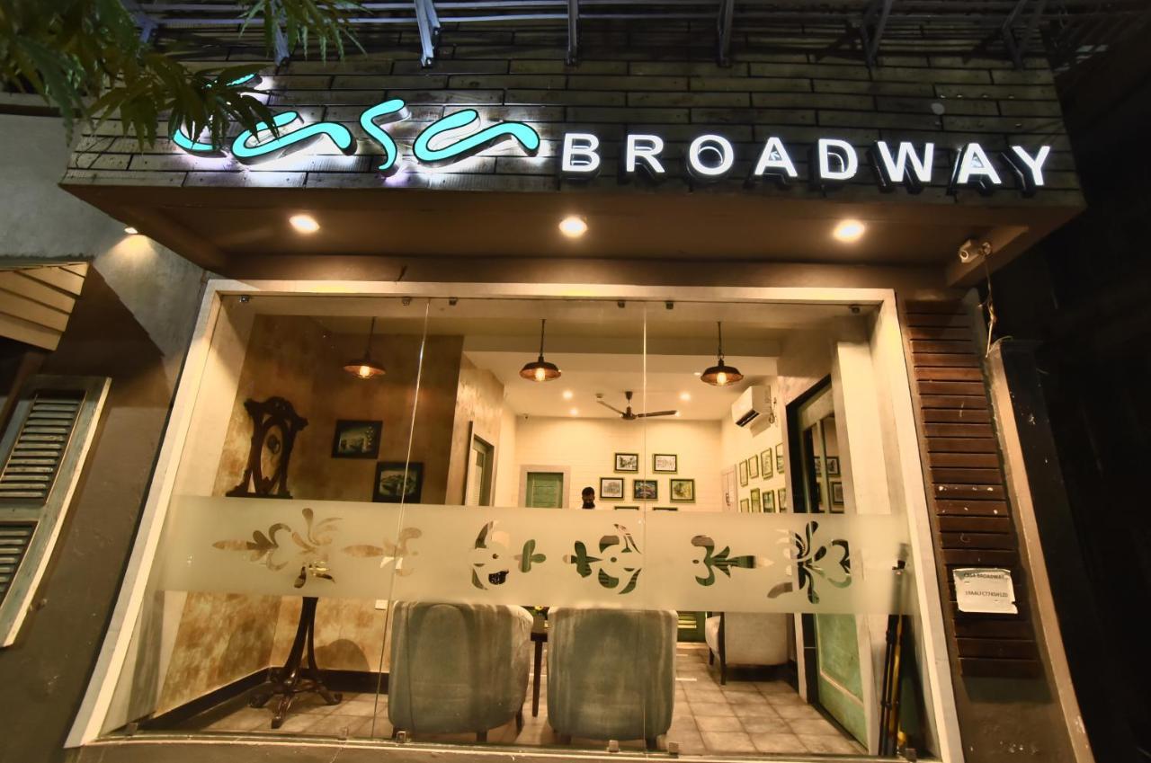 Casa Broadway-A Boutique Hotel Calcutta Exterior foto