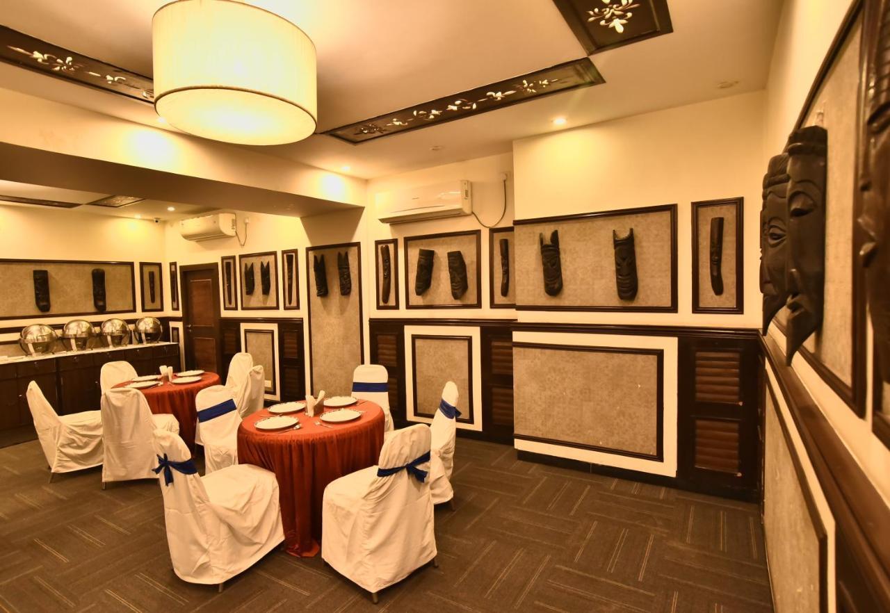 Casa Broadway-A Boutique Hotel Calcutta Exterior foto