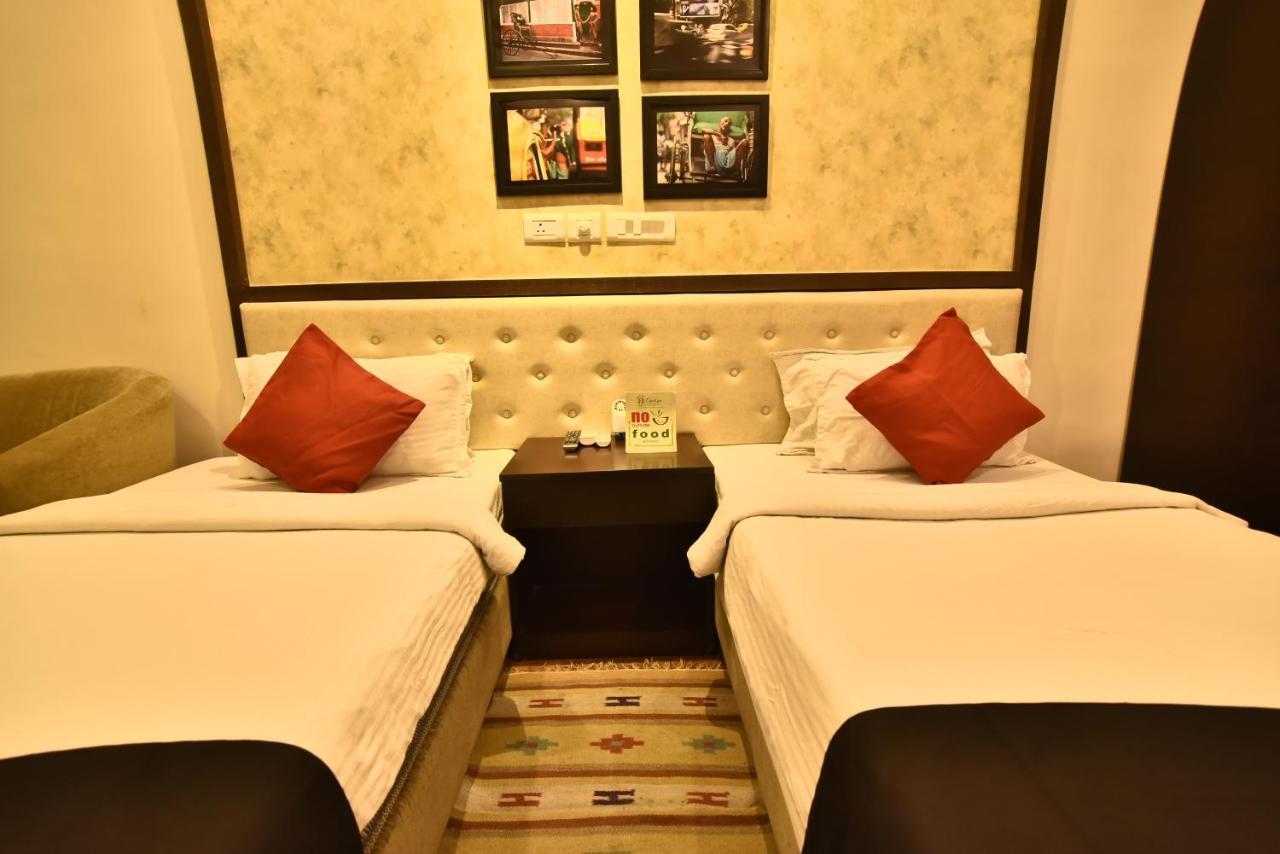 Casa Broadway-A Boutique Hotel Calcutta Exterior foto